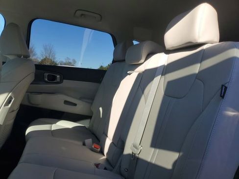 New 2026 Kia Sorento EX FWD image 9