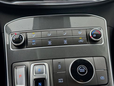 Used 2021 Hyundai Santa Fe SEL image 23