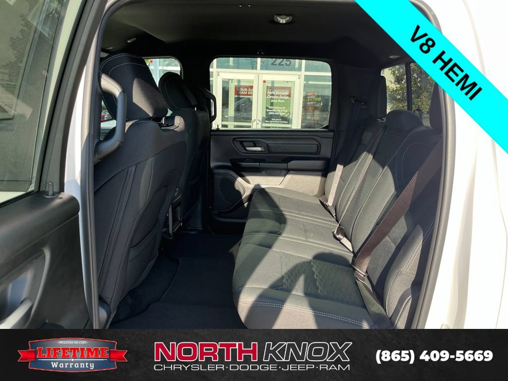 New 2026 RAM 1500 Express AWD/4WD image 14