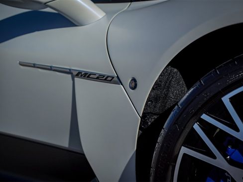 New 2024 Maserati MC20 Cielo image 6