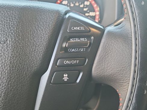 Used 2023 Nissan Titan PRO-4X w/ Pro-4x Convenience Package image 19