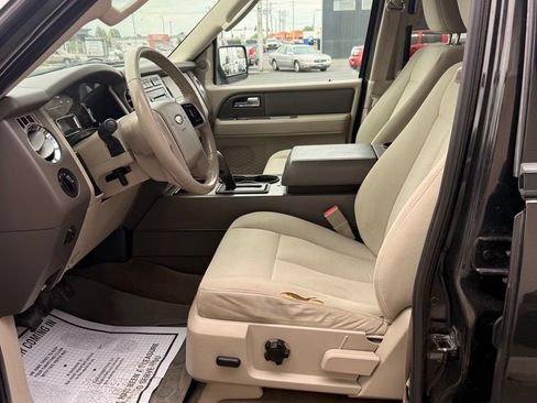 Used 2012 Ford Expedition XLT AWD/4WD image 9