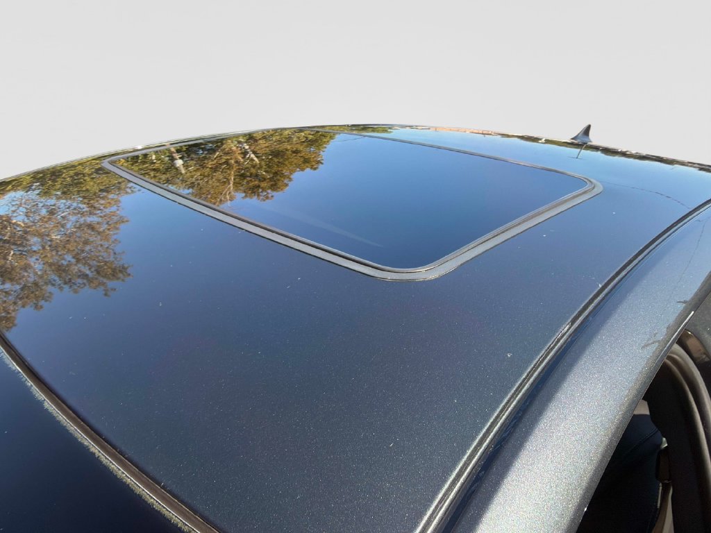 Used 2013 Cadillac XTS Luxury FWD image 31