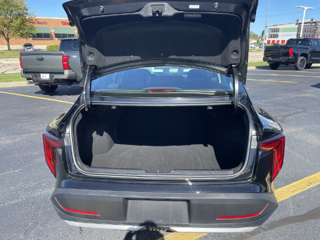 Used 2025 Kia K4 FWD image 32