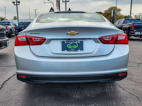 Used 2022 Chevrolet Malibu LS image 5