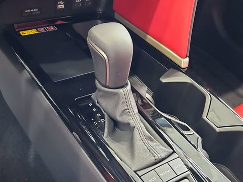 New 2026 Toyota Camry Hybrid AWD/4WD image 17