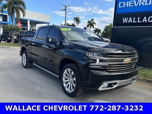 Used 2021 Chevrolet Silverado 1500 High Country w/ Technology Package image 4