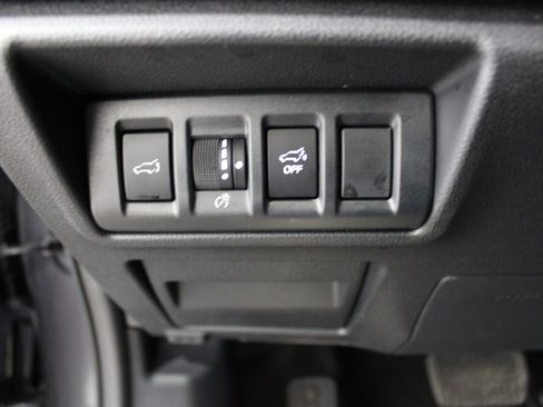 Used 2025 Subaru Outback Premium w/ Popular Package #1A AWD/4WD image 8