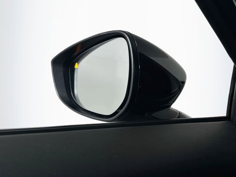 Used 2026 MAZDA CX-50 AWD 2.5 S w/ Premium Package image 16