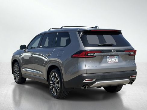 Certified 2026 Toyota Grand Highlander AWD Hybrid image 4