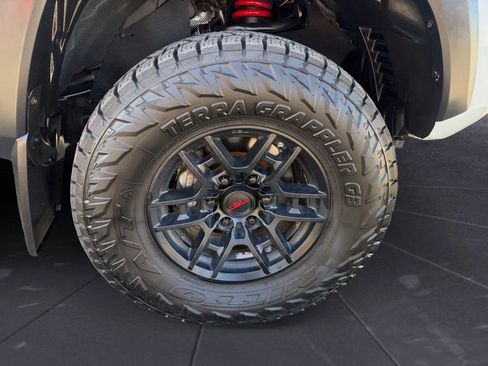 Used 2021 Toyota Tacoma TRD Pro image 39