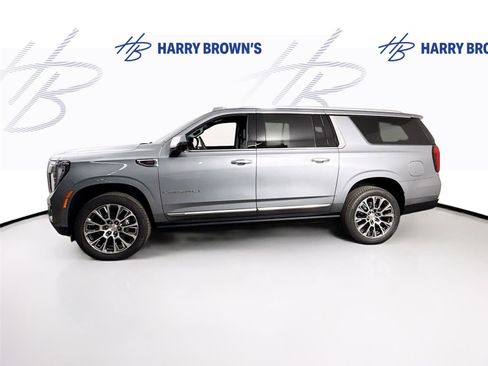 New 2026 GMC Yukon XL Denali w/ Denali Reserve Package AWD/4WD image 32
