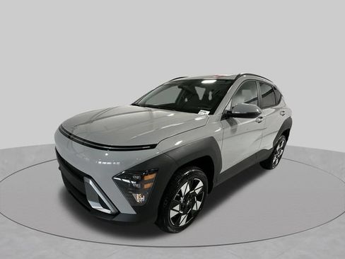 Used 2024 Hyundai Kona SEL AWD/4WD image 1