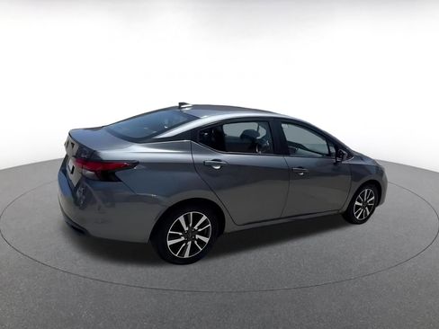 Used 2025 Nissan Versa SV FWD image 15