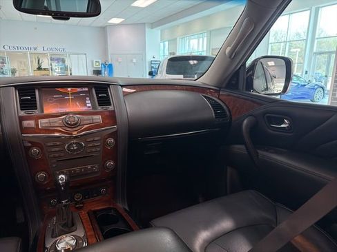 Used 2017 INFINITI QX80 4WD image 27