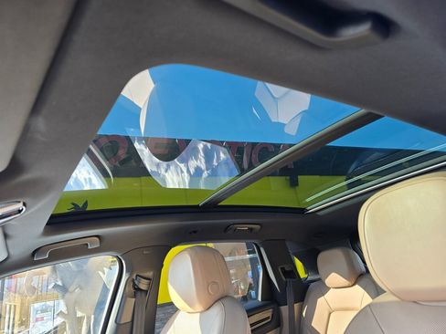 Used 2019 Porsche Cayenne image 20