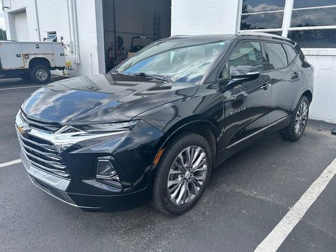 Used 2020 Chevrolet Blazer Premier w/ Driver Confidence II Package AWD/4WD image 1