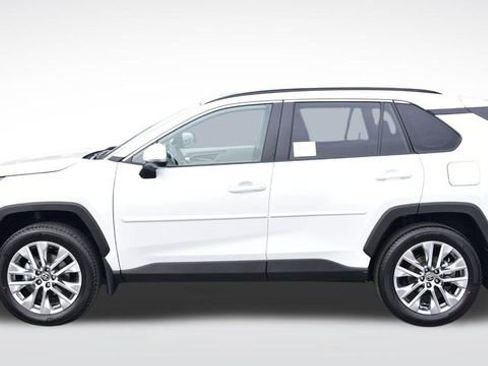 New 2025 Toyota RAV4 XLE Premium image 2