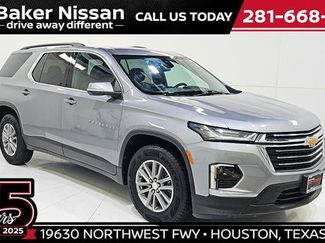Used 2023 Chevrolet Traverse LT FWD video 1