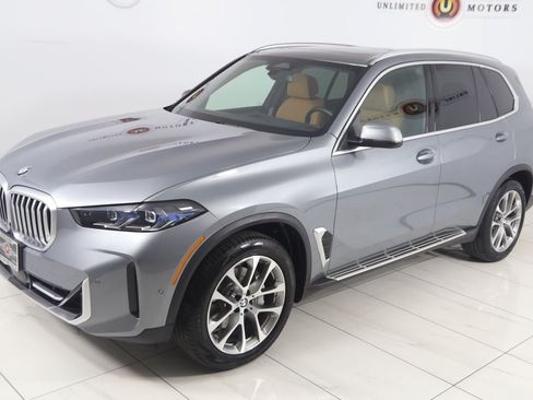 Used 2025 BMW X5 xDrive40i w/ Climate Comfort Package AWD/4WD image 22
