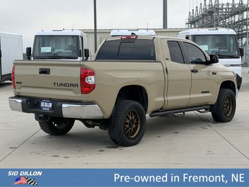 Used 2020 Toyota Tundra SR5 w/ SR5 Upgrade Package image 4