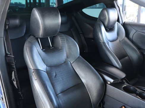 Used 2015 Hyundai Genesis 3.8 image 27