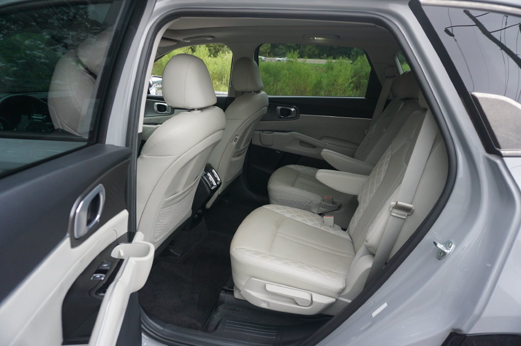 Used 2022 Kia Sorento SX FWD image 15