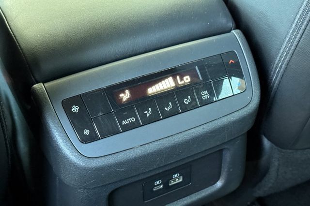 Used 2024 Nissan Pathfinder Rock Creek AWD/4WD image 45