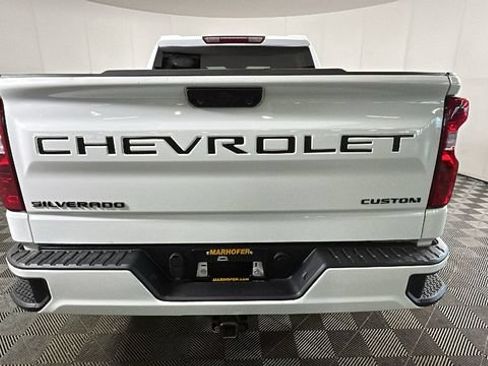 Used 2024 Chevrolet Silverado 1500 Custom w/ Dark Appearance Package AWD/4WD image 3