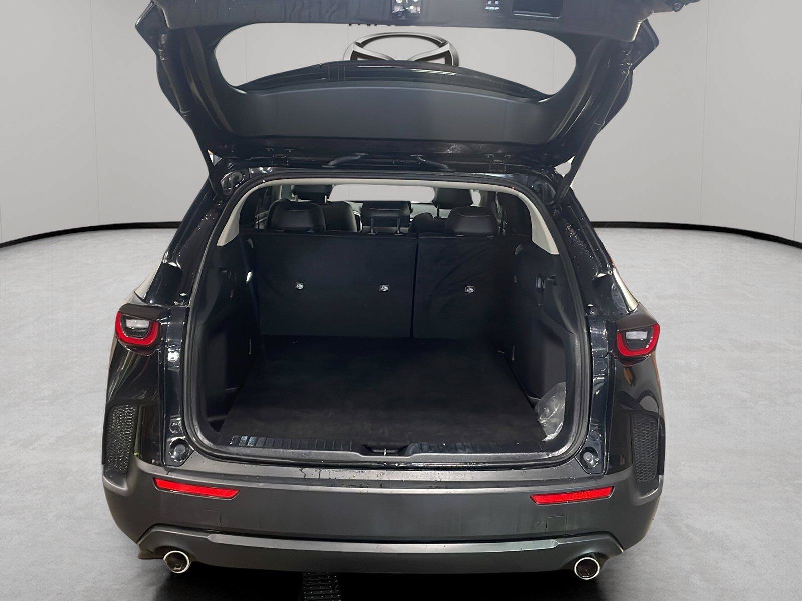 Used 2025 MAZDA CX-50 AWD 2.5 S w/ Premium Package image 12
