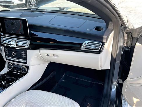 Used 2017 Mercedes-Benz CLS 550 image 18