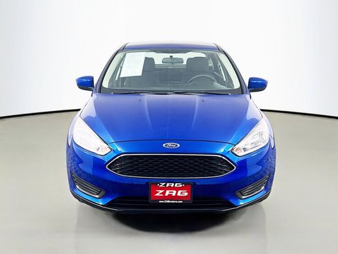 Used 2018 Ford Focus SE FWD image 8