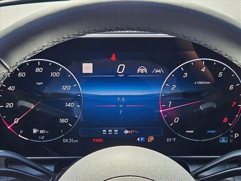 New 2025 Mercedes-Benz GLC 300 image 11