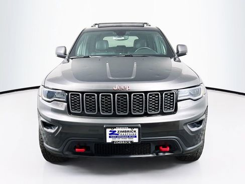 Used 2021 Jeep Grand Cherokee Trailhawk w/ Trailhawk Luxury Group AWD/4WD image 2