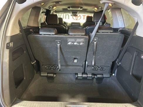 Used 2022 Honda Odyssey Touring image 21