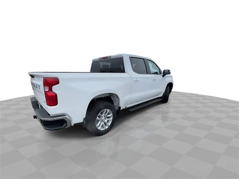Used 2023 Chevrolet Silverado 1500 LT image 8