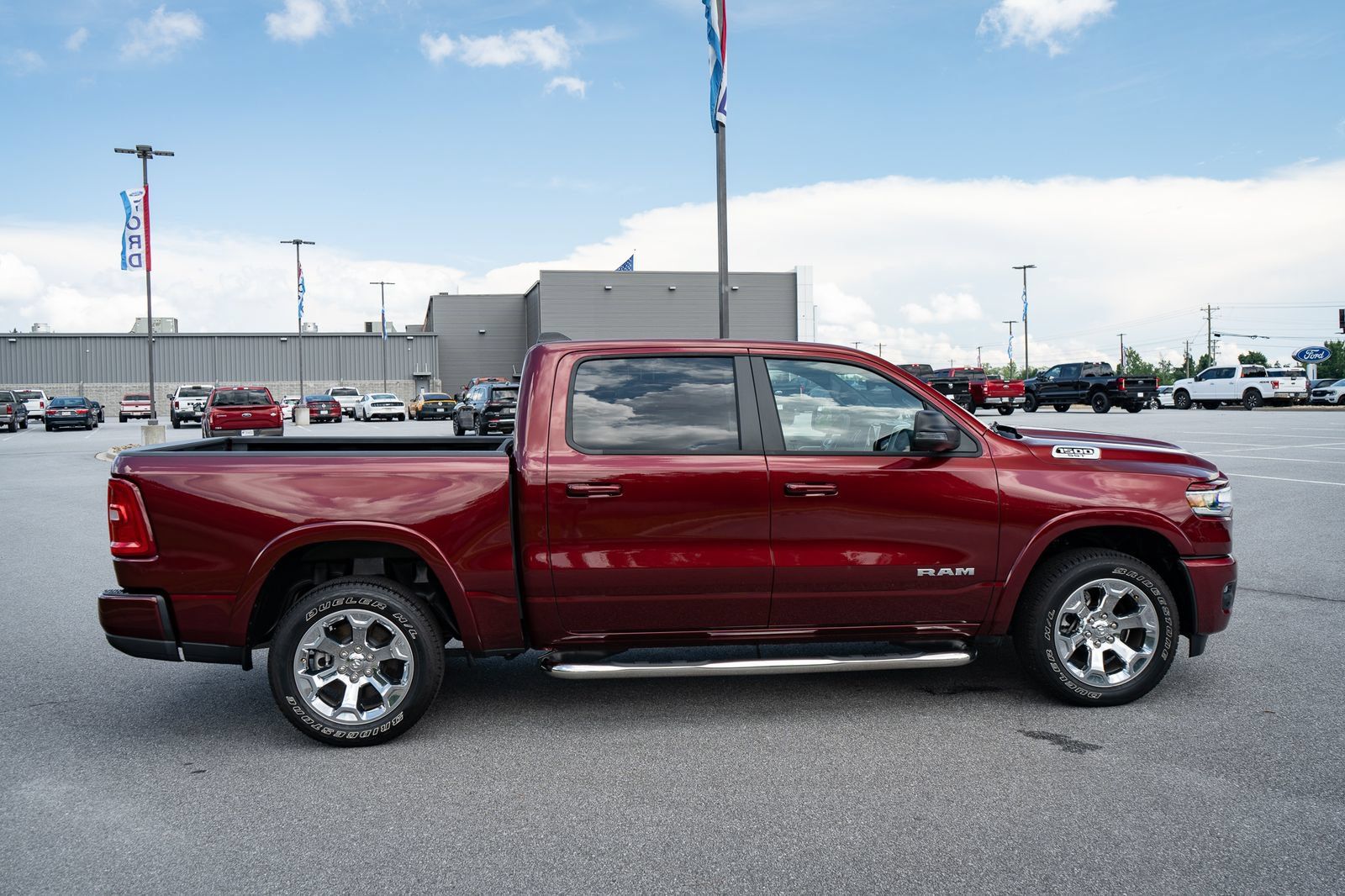 Used 2025 RAM 1500 Big Horn AWD/4WD image 11
