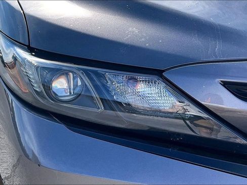 Used 2024 Toyota Camry SE FWD image 30