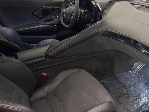 Used 2023 Chevrolet Corvette 3LT w/ Z51 Performance Package image 11