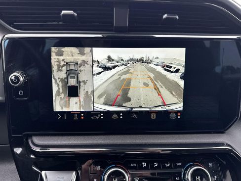 Certified 2024 GMC Sierra 1500 AT4 w/ Technology Package image 15