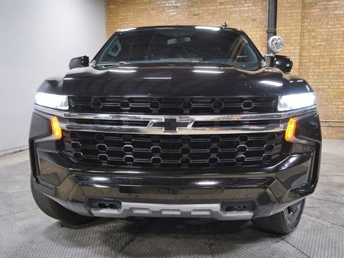 Used 2021 Chevrolet Tahoe 4WD w/ Remote Keyless Entry Package image 4