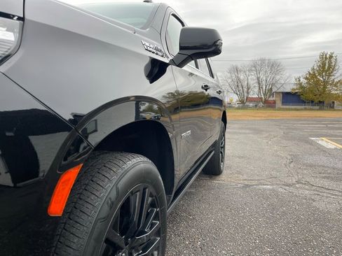 Used 2021 Chevrolet Tahoe High Country w/ Premium Package image 15