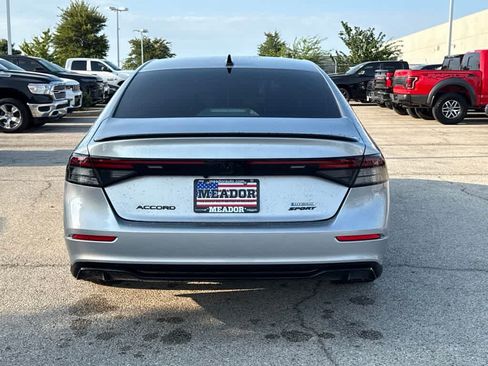 Used 2025 Honda Accord Sport image 4