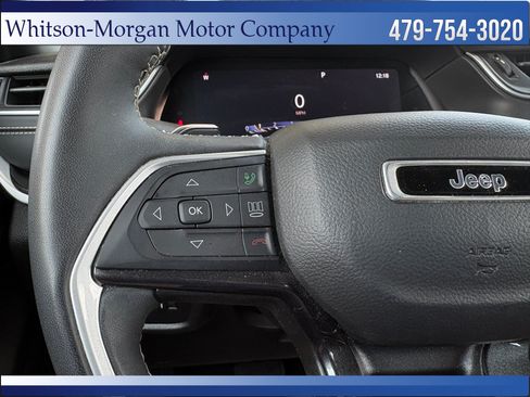 Used 2023 Jeep Grand Cherokee L Laredo RWD image 16