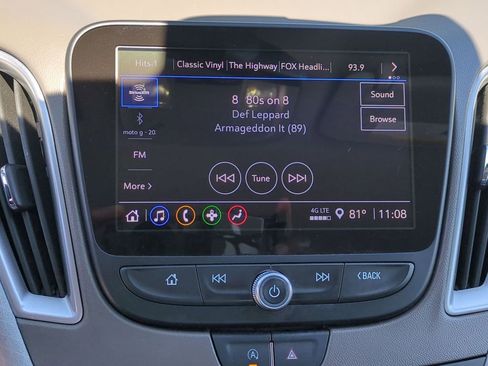 Used 2025 Chevrolet Malibu LT FWD image 16