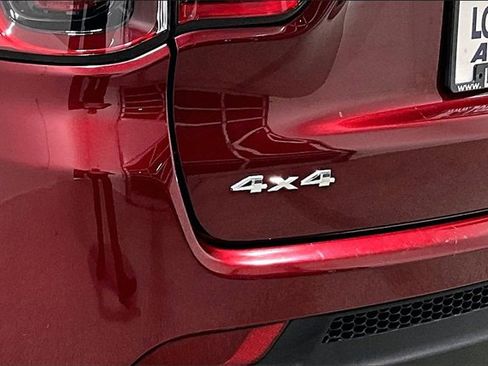 Used 2022 Jeep Compass Latitude image 40