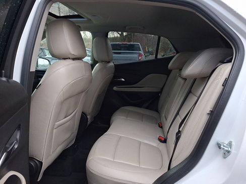 Used 2019 Buick Encore Essence w/ Experience Buick Package image 10