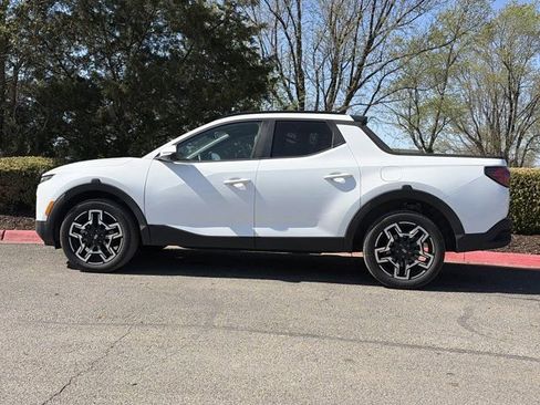 Used 2025 Hyundai Santa Cruz Limited image 8