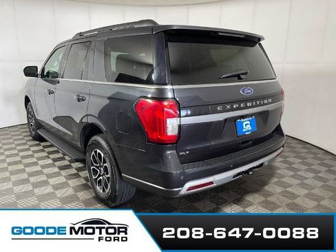 Certified 2024 Ford Expedition XLT AWD/4WD image 5
