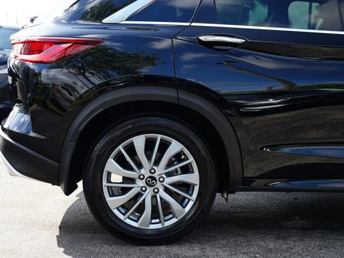 Used 2025 INFINITI QX50 Luxe image 10
